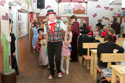 Polonaise mit Meister Klecks
